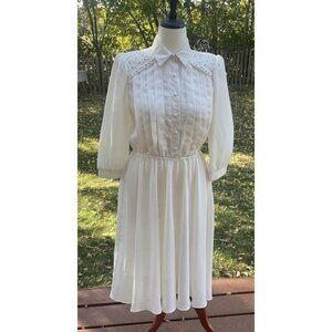 Vintage Leslie Fay Petites White Dress W/Lace Yoke & Pleated Front Button-Down F